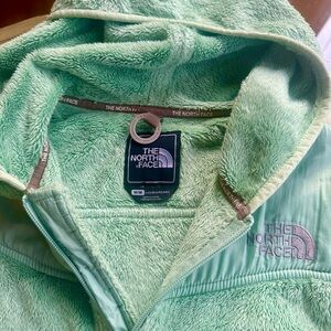 The North Face 2008 Mint Green Fleece Zip Up Jacket with Hood